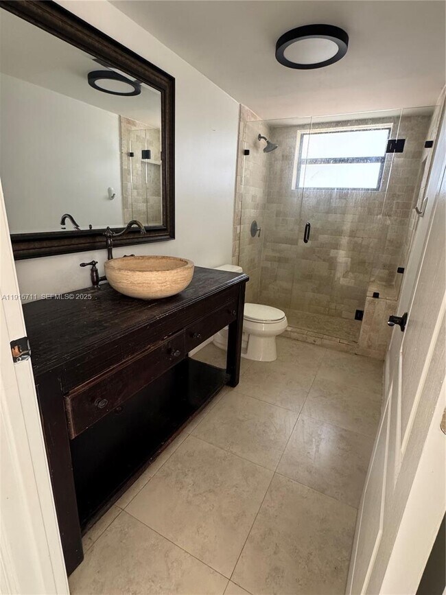 Building Photo - 5839 SW 74th Terrace