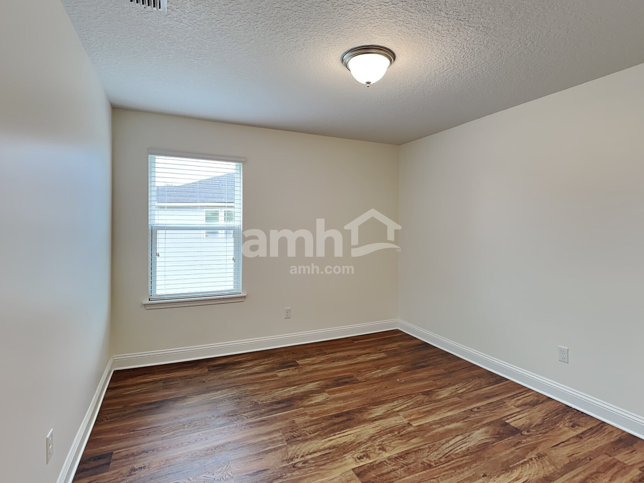 Building Photo - 740 Celebration Lane