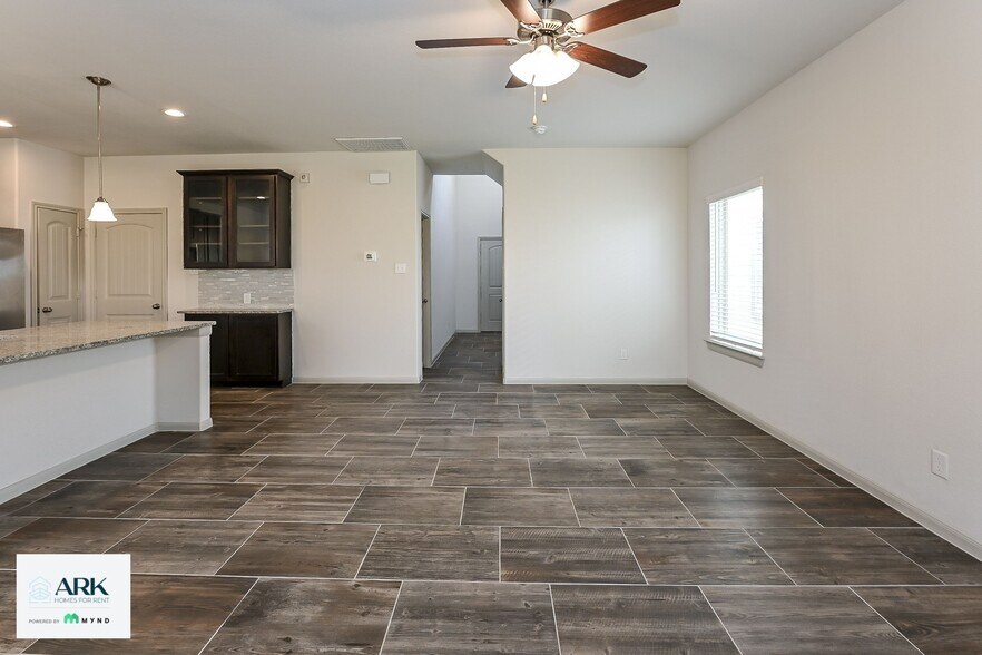 Building Photo - 21307 Cypress Conifer Dr