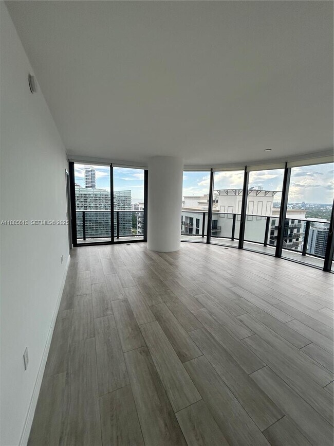 Building Photo - 55 SW 9th St