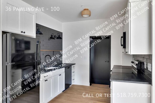Building Photo - 36 Pawling Ave