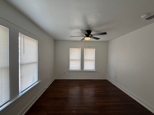 Building Photo - 2220 16th St