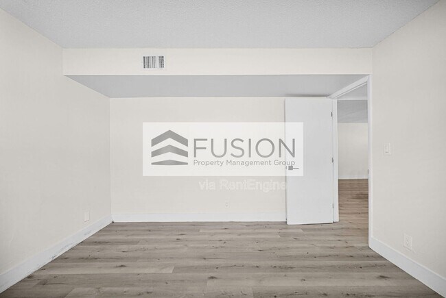 Building Photo - 881 SW 74th Terrace