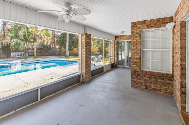 Building Photo - 4429 Southminster Cir