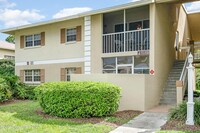 Building Photo - 1680 Sunny Brook Ln