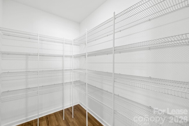 Building Photo - 544 Sand Dunes Dr