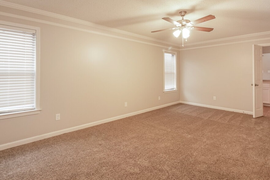 Building Photo - 6042 Bartley Ridge Dr