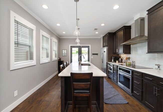 Building Photo - Charming FURNISHED East Nashville Home-181...