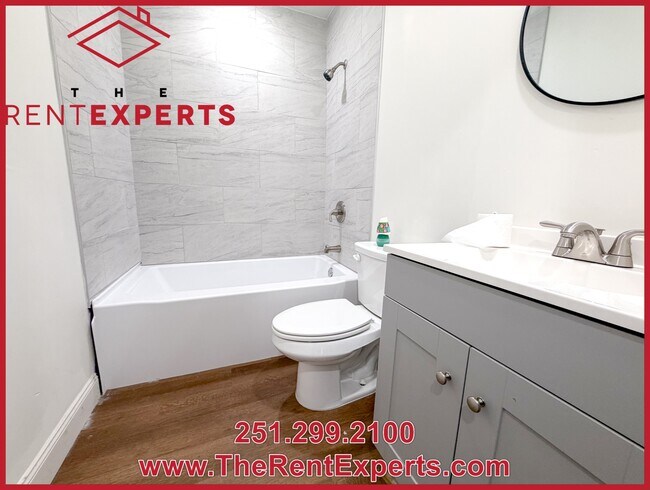 Building Photo - 1051 Lubel Ave