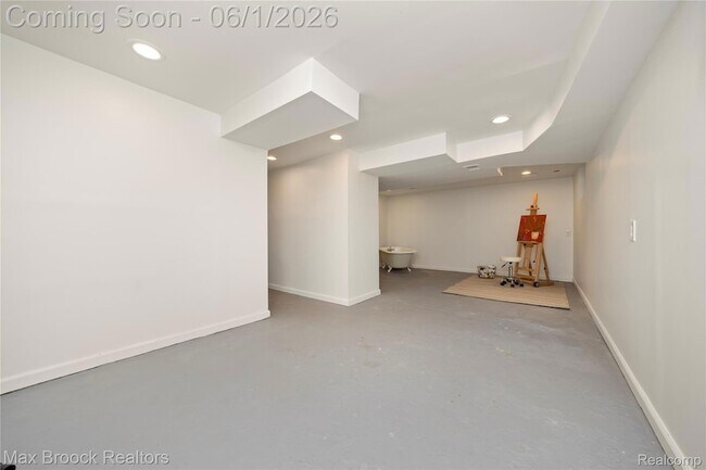 Building Photo - 436 Park St