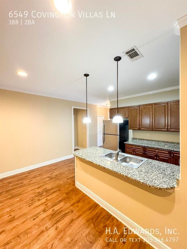 Building Photo - 6549 Covington Villas Ln