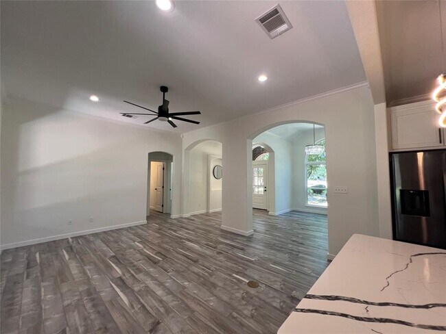 Building Photo - 117 Cotton Rows Ln