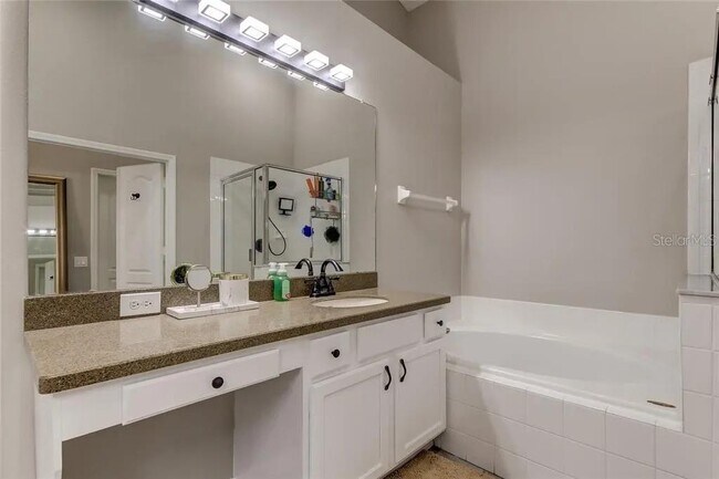 Building Photo - 12213 Ravens Nest Pl