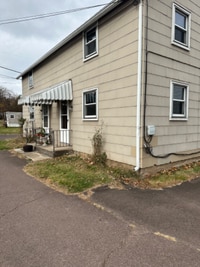 Building Photo - 745 Naylor Ave