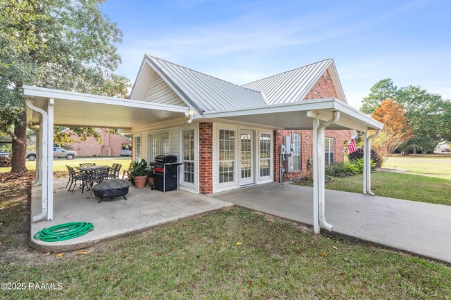 Building Photo - 1007 Baker Hughes Rd