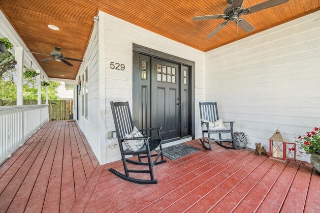Building Photo - 529 Fugate St