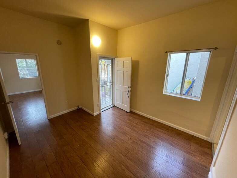 Building Photo - 2225 K St