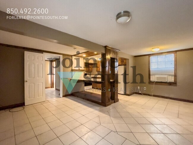 Building Photo - 2615 W Jackson St