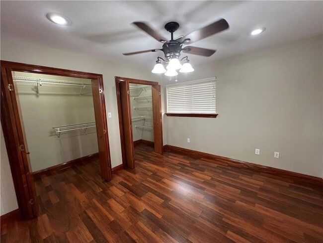 Building Photo - 3508 Decomine St