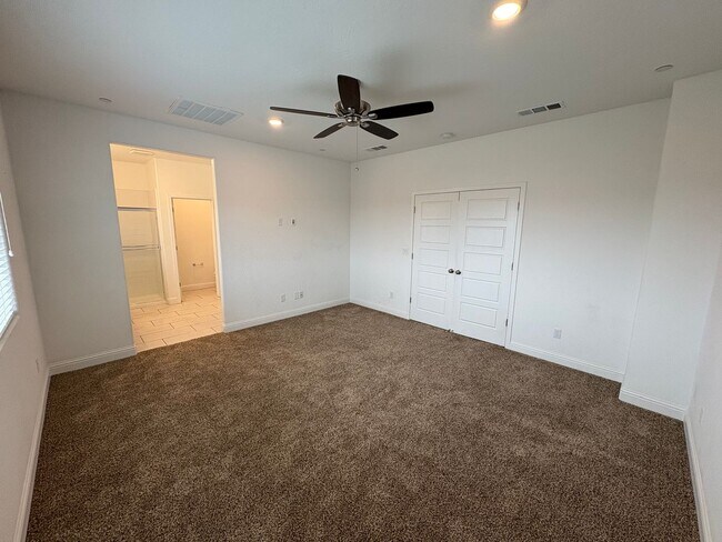 Building Photo - Lennar Built 2 story home coming soon!