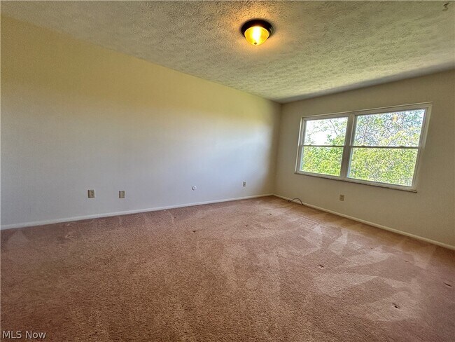 Building Photo - 4309 Earl Dr