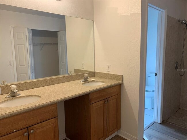 Building Photo - 12516 Willmington Blvd