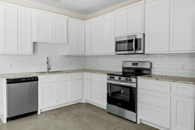 Building Photo - 2290 W Tarleton St