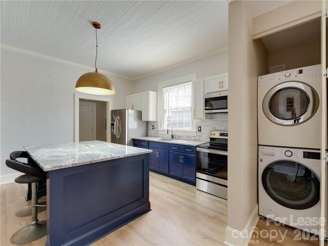 Building Photo - 1100 Pegram St