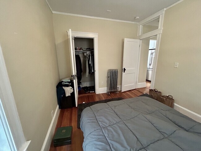 Building Photo - 303 Tappan St