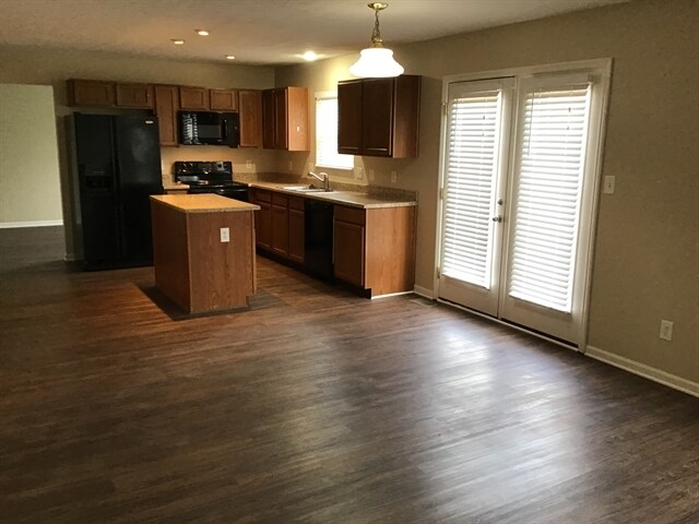 Building Photo - 6523 Pheasant Valley Rd