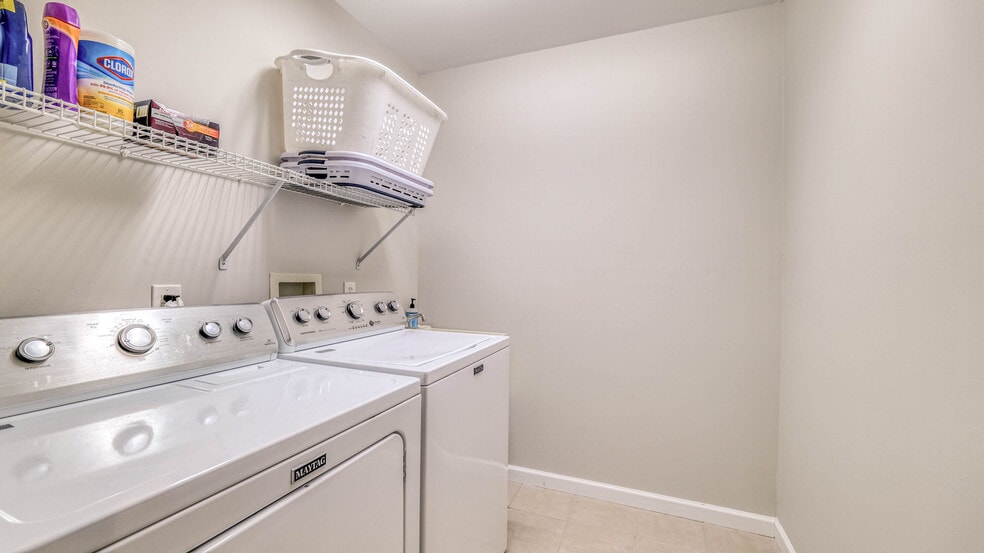 Building Photo - 9100 Atlantic Ave