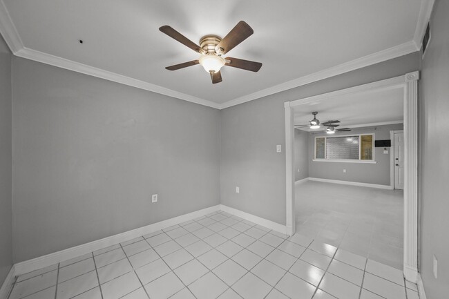 Building Photo - 4040 San Felipe St