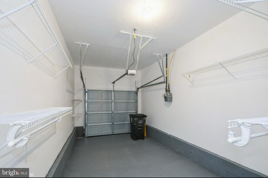Building Photo - 14417 Hampshire Hall Ct