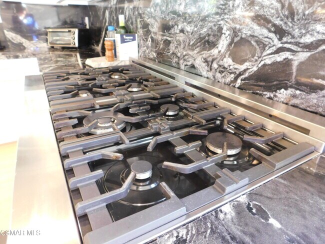 Building Photo - 30024 Quail Run Dr