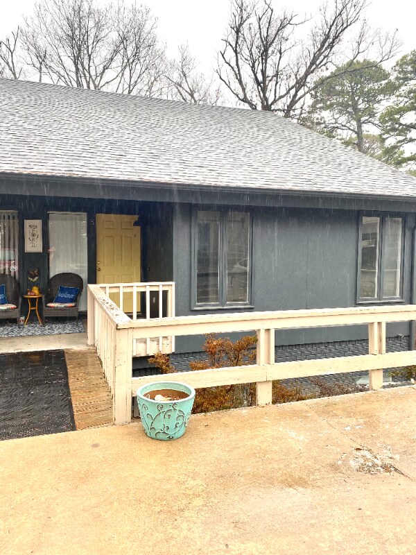 Building Photo - 5 Britten Cir