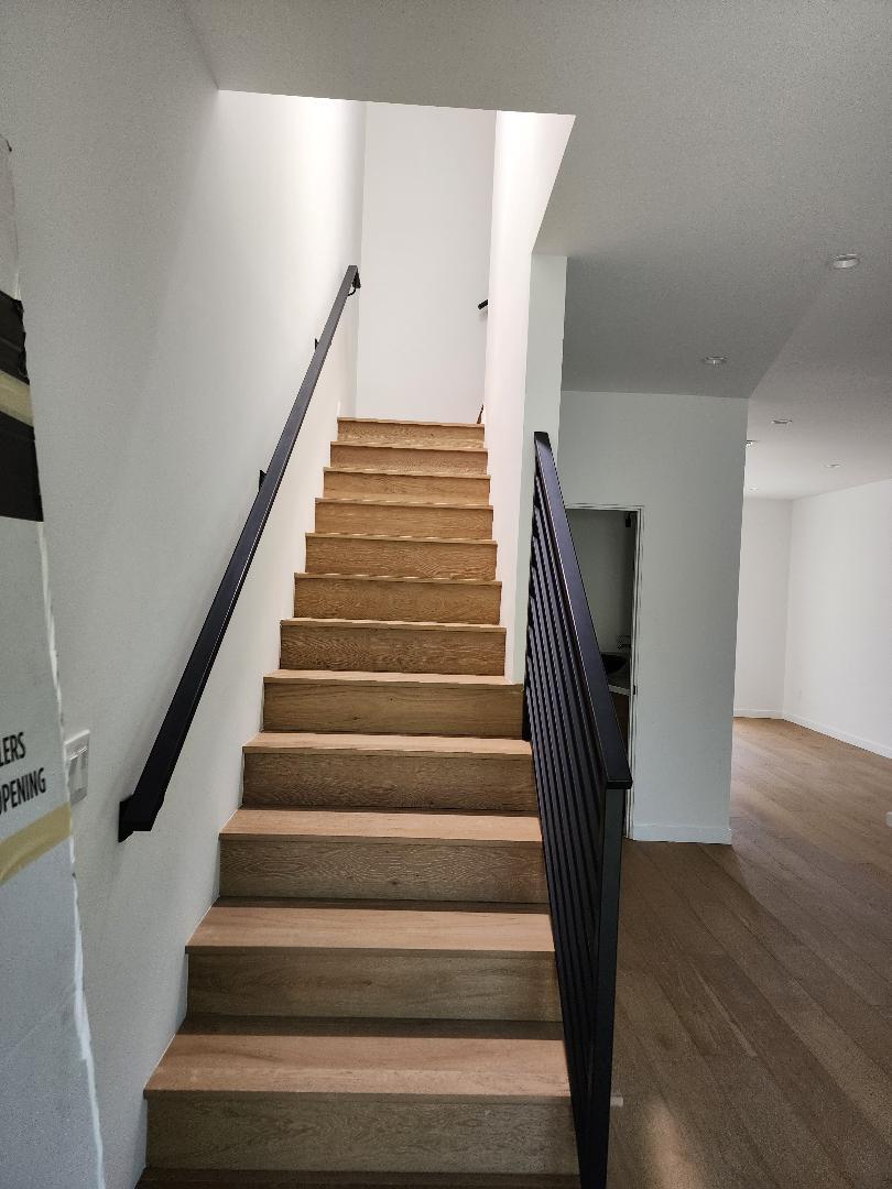 Building Photo - 8104 Paso Robles Ave