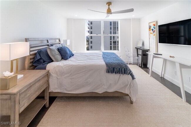 Building Photo - 10701 Gulf Shore Dr