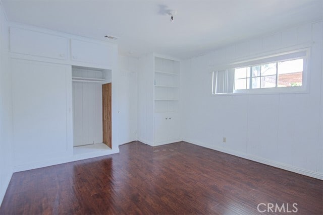 Building Photo - 9381 Nichols Dr