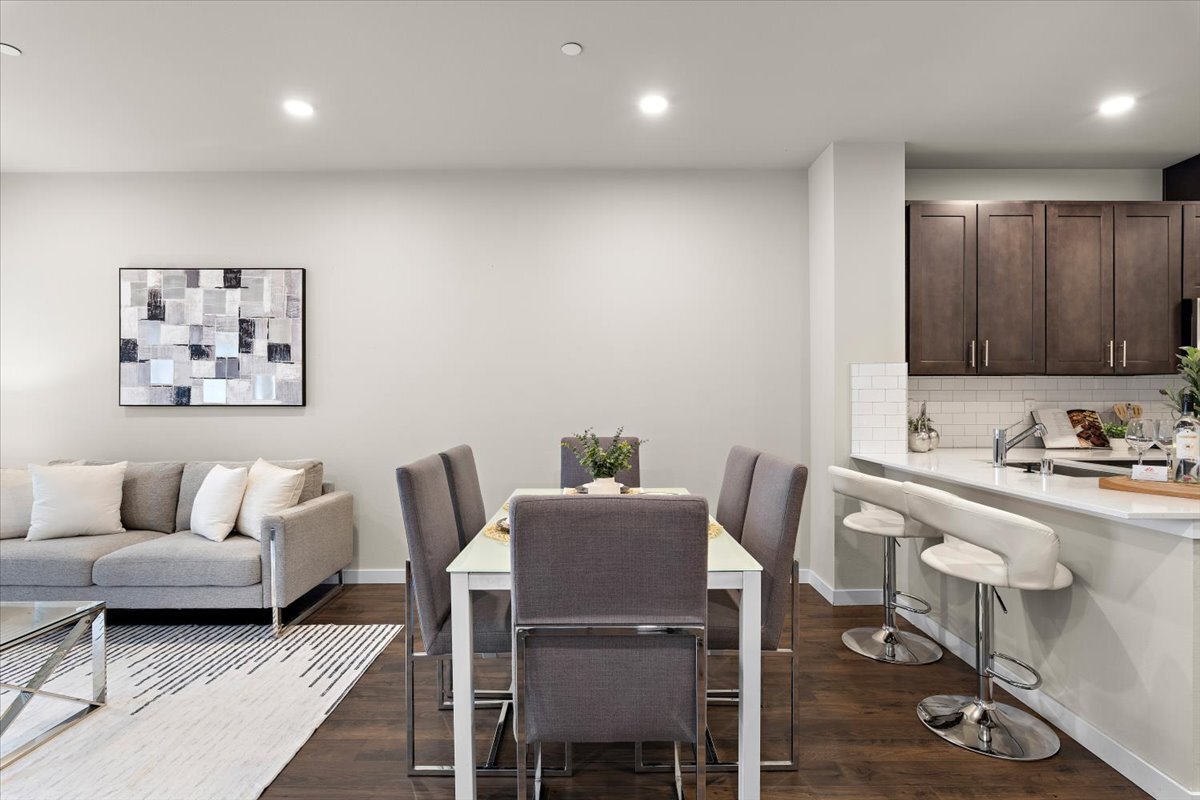 Building Photo - 9612 19th Ave SE