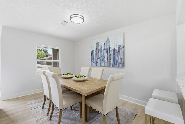 Building Photo - 3411 Wentworth St