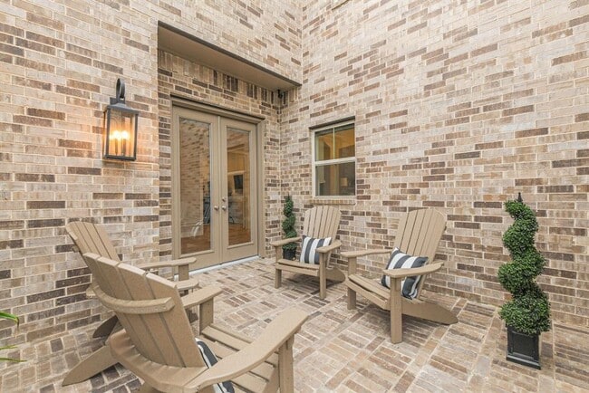 Building Photo - 17429 Orchid Falls Ln