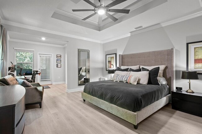 Building Photo - 408 S Matanzas Ave
