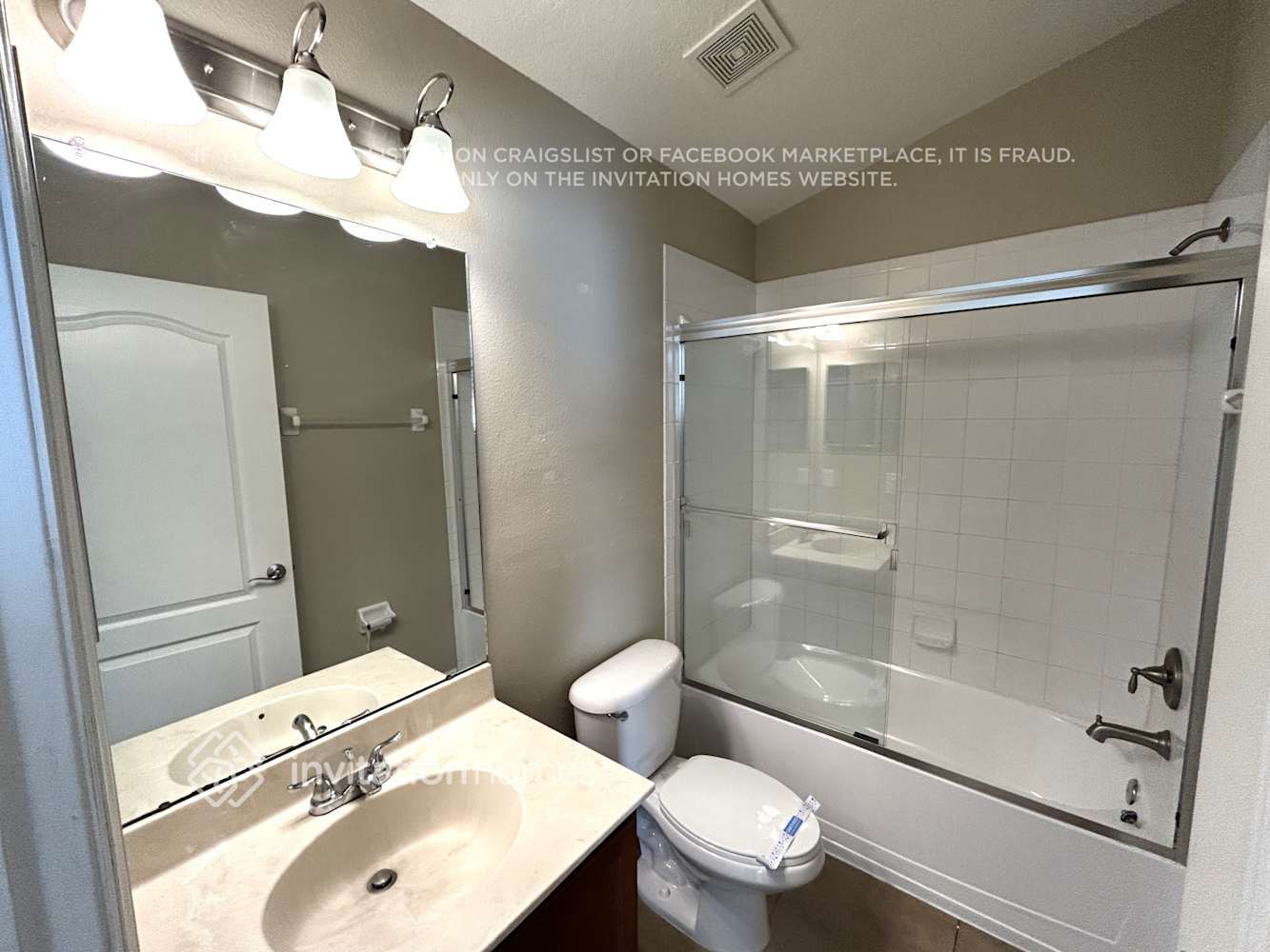 Building Photo - 210 Westchester Hills Ln