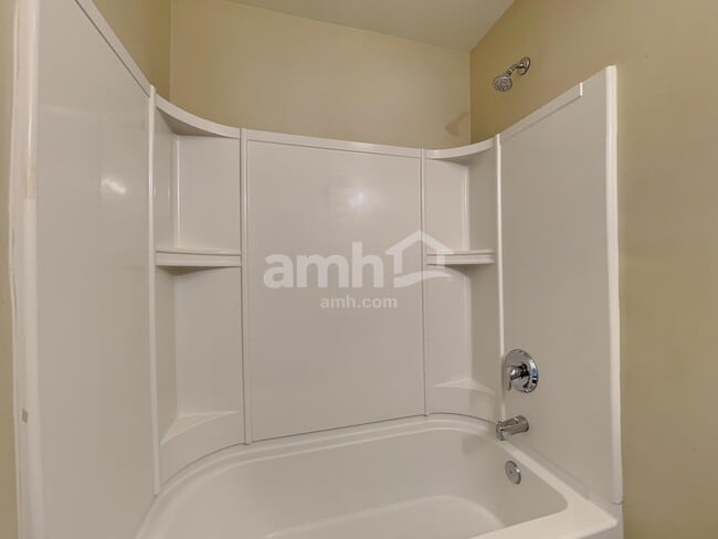 Building Photo - 116 Pickens Ln