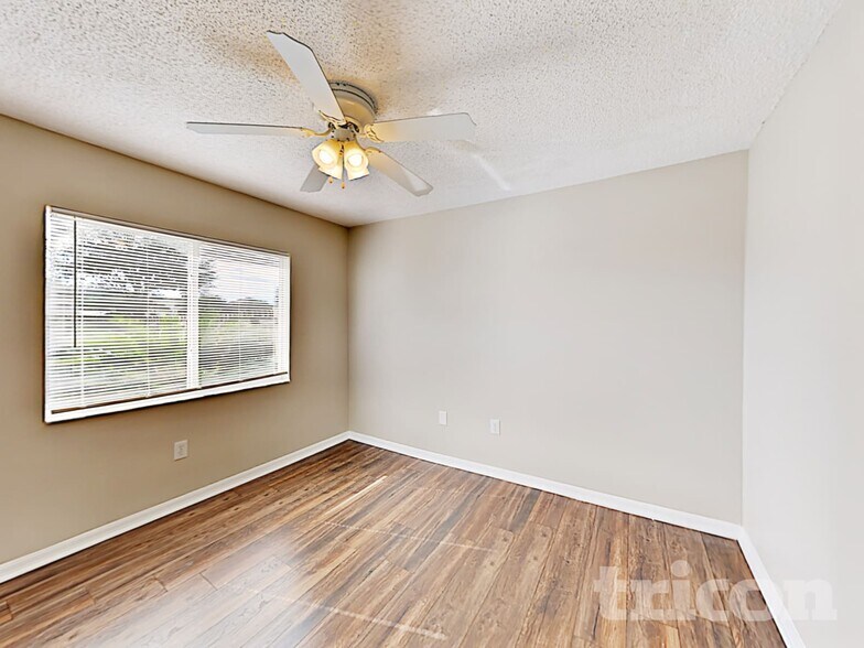 Building Photo - 4406 Tina Ln