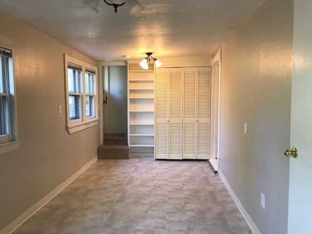 Building Photo - Vintage, Northend, Spacious Home ~ Availab...