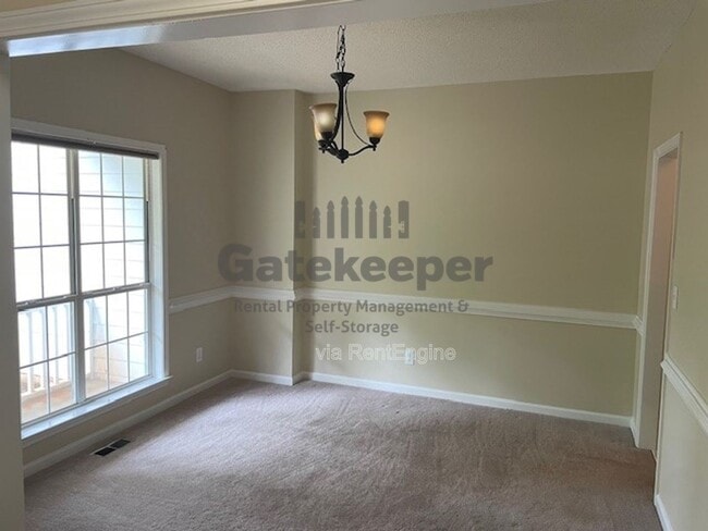 Building Photo - 94 Barrington Ridge Ct