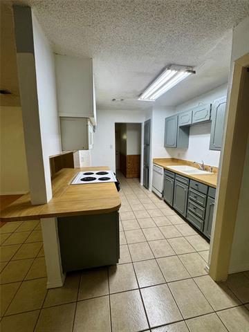 Building Photo - 5809 Lalagray Ln