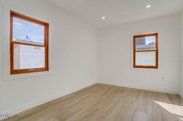 Building Photo - 130 N Ave 60