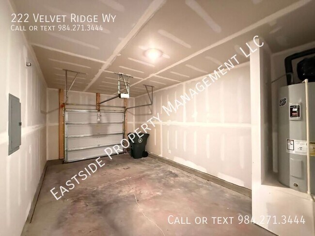 Building Photo - 222 Velvet Rdg Wy